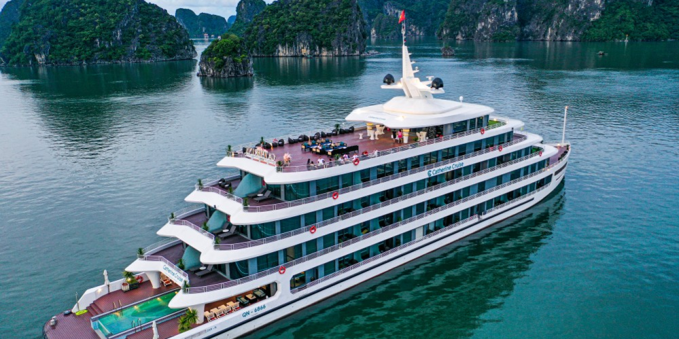 Catherine Cruise 2D1N Catherine Cruise 2D1N