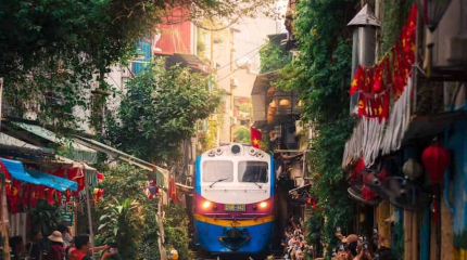 Street Food Tour in Ha Noi 