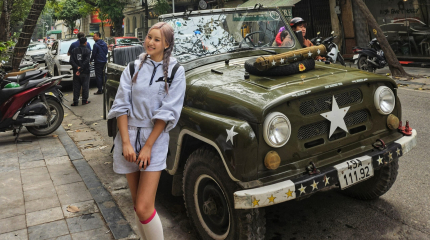 Jeep tour around Ha Noi