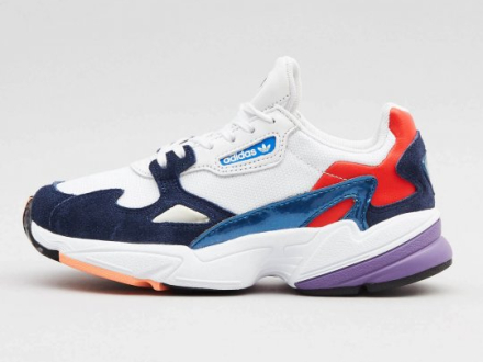 Giày Slip On Ultraboost 21