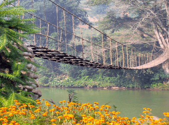 Sapa & Ethnic Colorful Market 3D4N Sapa & Ethnic Colorful Market 3D4N