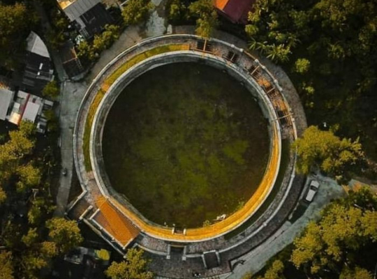 Hue City Tour only 1DAY-Cycling, tombs, local village, boat tour to Thien Mu pagoda Hue City Tour only 1DAY-Cycling, tombs, local village, boat tour to Thien Mu pagoda