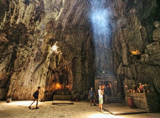 Marble Mountains – Hoi An City – Boat Ride & Release Lantern from Da Nang Marble Mountains – Hoi An City – Boat Ride & Release Lantern from Da Nang