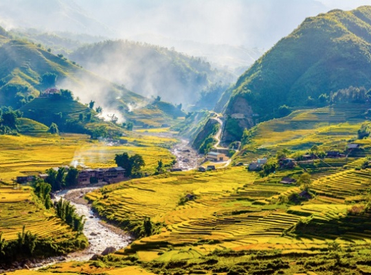 Sapa 2 Day Tour with Fansipan Moutian Sapa 2 Day Tour with Fansipan Moutian