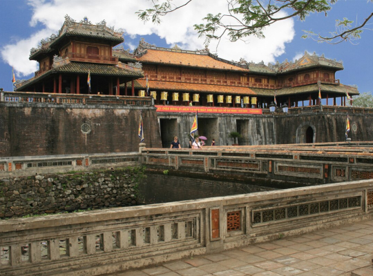 Central Vietnam tour 4 days > Hue and Hoi An visit Central Vietnam tour 4 days > Hue and Hoi An visit