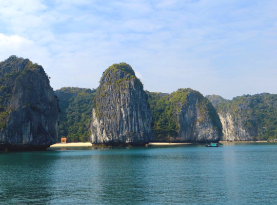 Pu Luong – Ninh Binh – Ha Long Bay 5D4N  Pu Luong – Ninh Binh – Ha Long Bay 5D4N