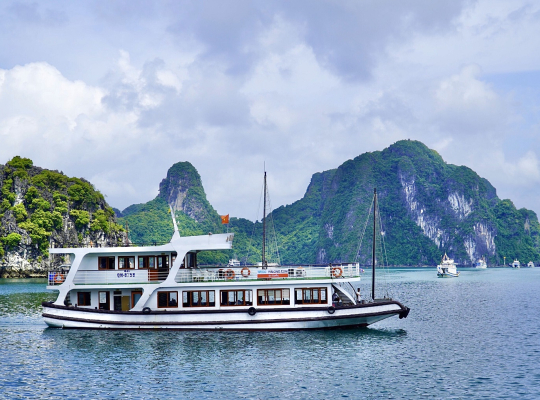 3Star WEGO Halong Cruise 3Star WEGO Halong Cruise