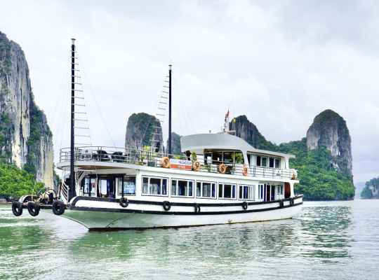 3Star WEGO Halong Cruise 3Star WEGO Halong Cruise